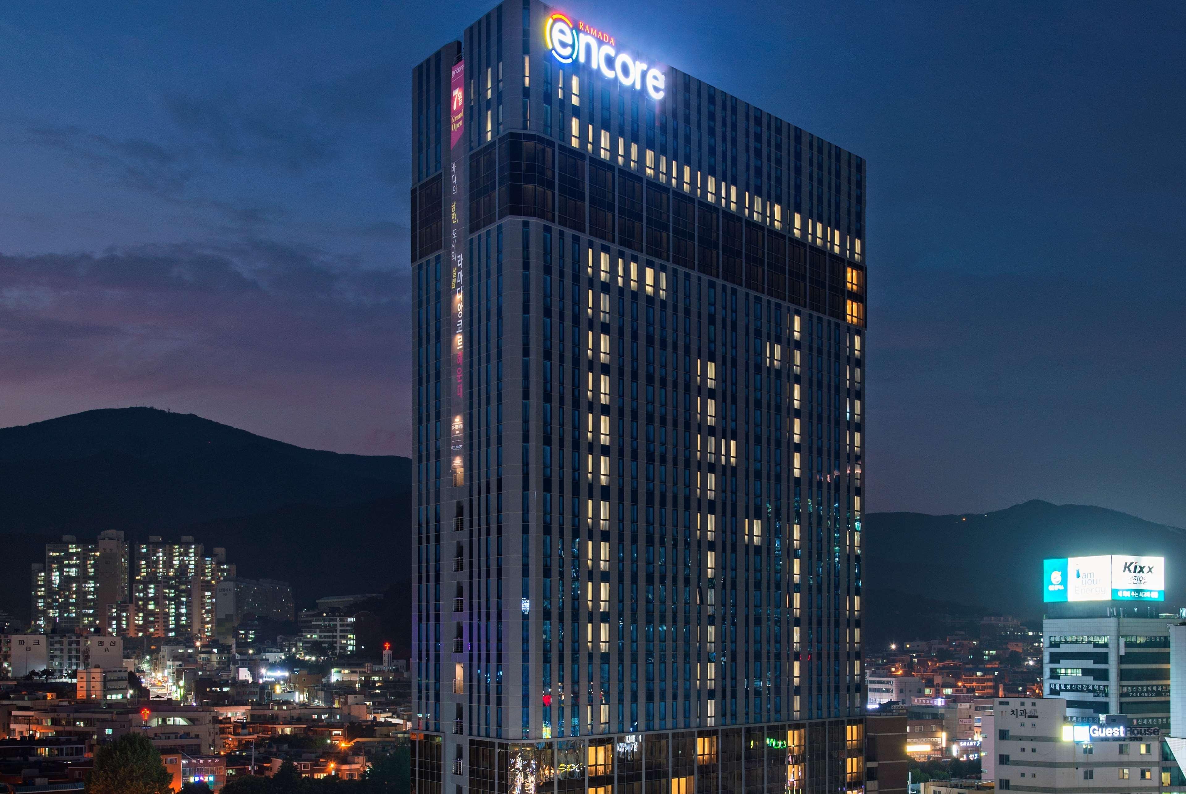 Ramada Encore By Wyndham Busan Haeundae Екстериор снимка